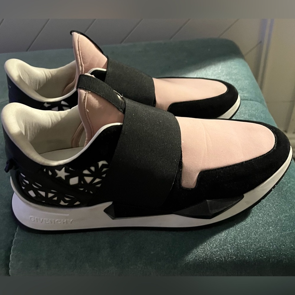 Givenchy Women’s Pink and Black Slip-On Cutout Sneakers Size 39 1/2 (US 81/2-9)